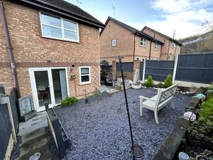 Photo 17- click for photo gallery